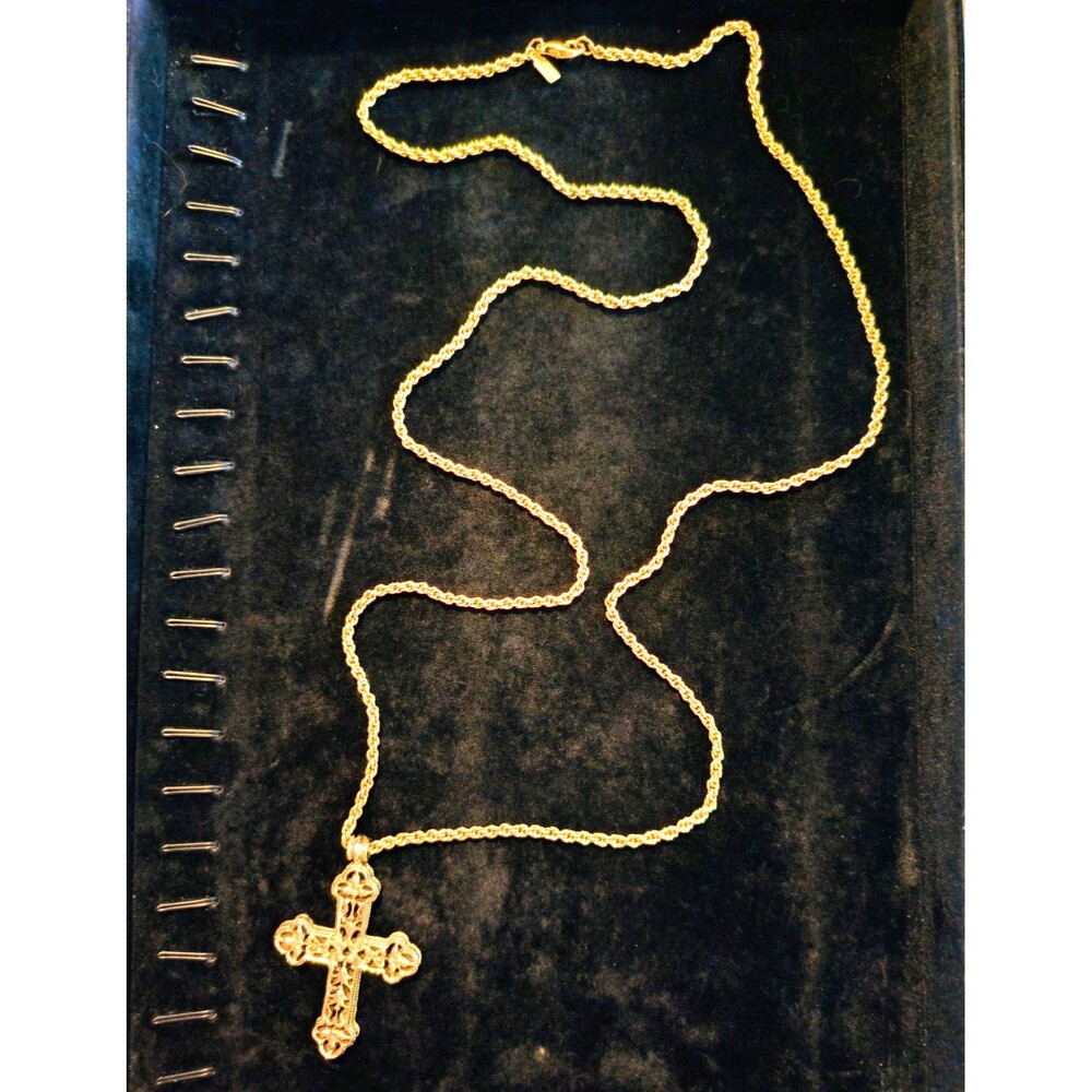 1928 Gold Tone Cross Pendant w/chain link Necklace Religious symbols of faith
